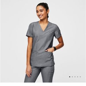 FIGS- small graphite scrub set